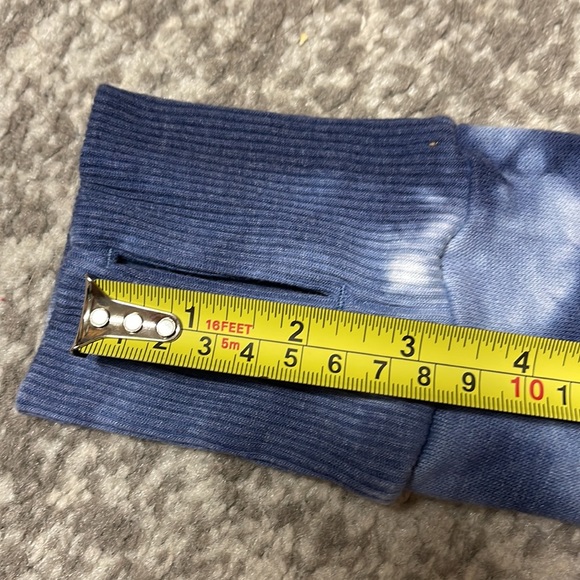 90 Degrees By Reflex Long Sleeve Shirt - Picture 8 of 10